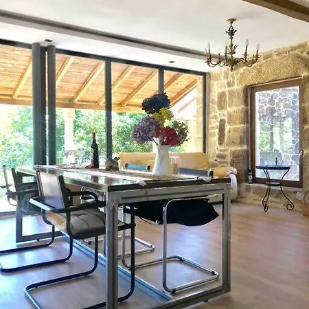 De Diseno En Plena Ribeira Sacra,pombar *