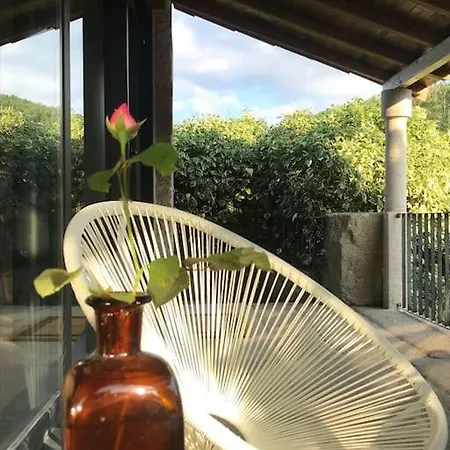 De Diseno En Plena Ribeira Sacra,pombar